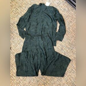 COS Forest Green Ensemble